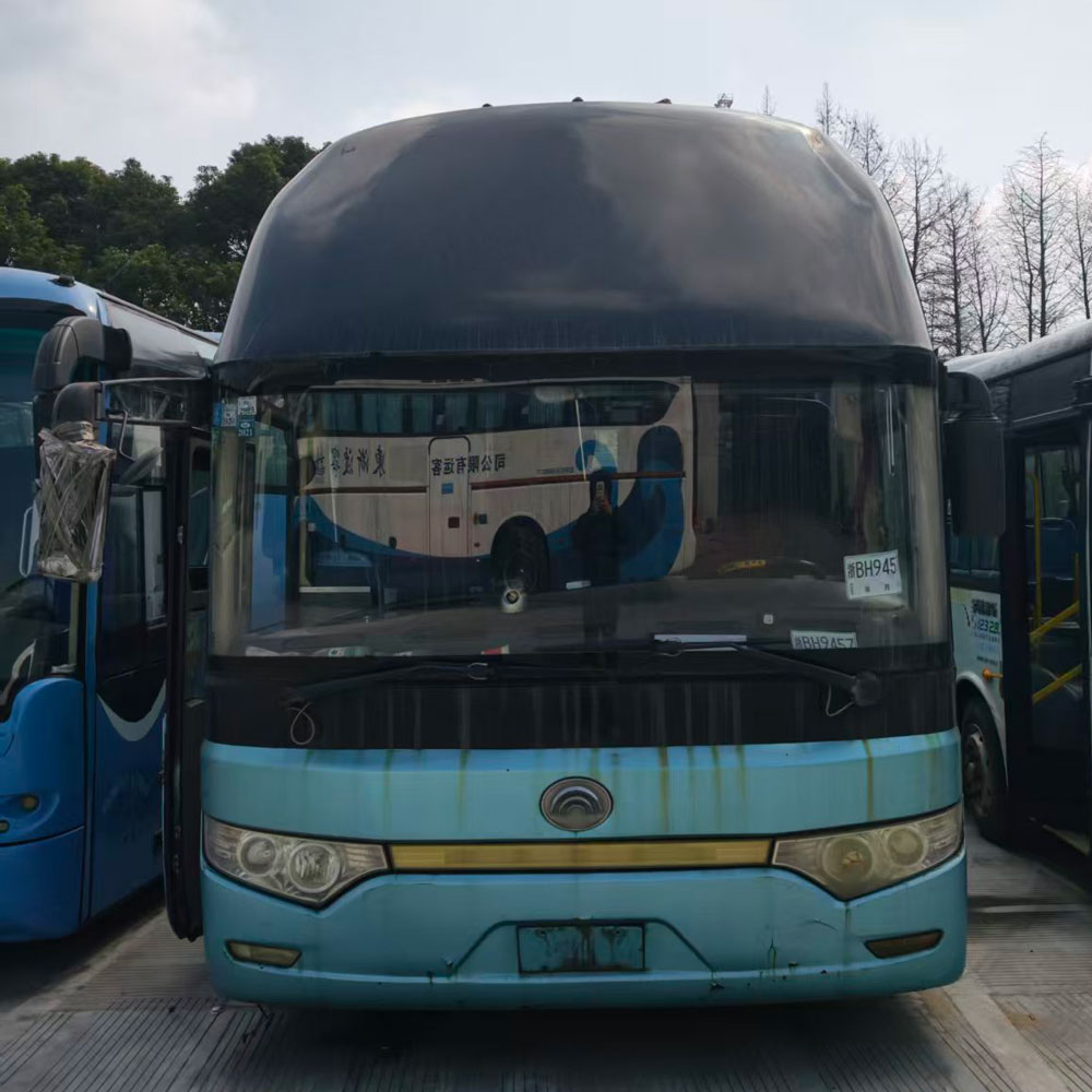 Yutong 53 Koltuk Dizel Kullanılmış Mavi Otobüs Yutong 53 Koltuk Dizel Kullanılmış Mavi Otobüs