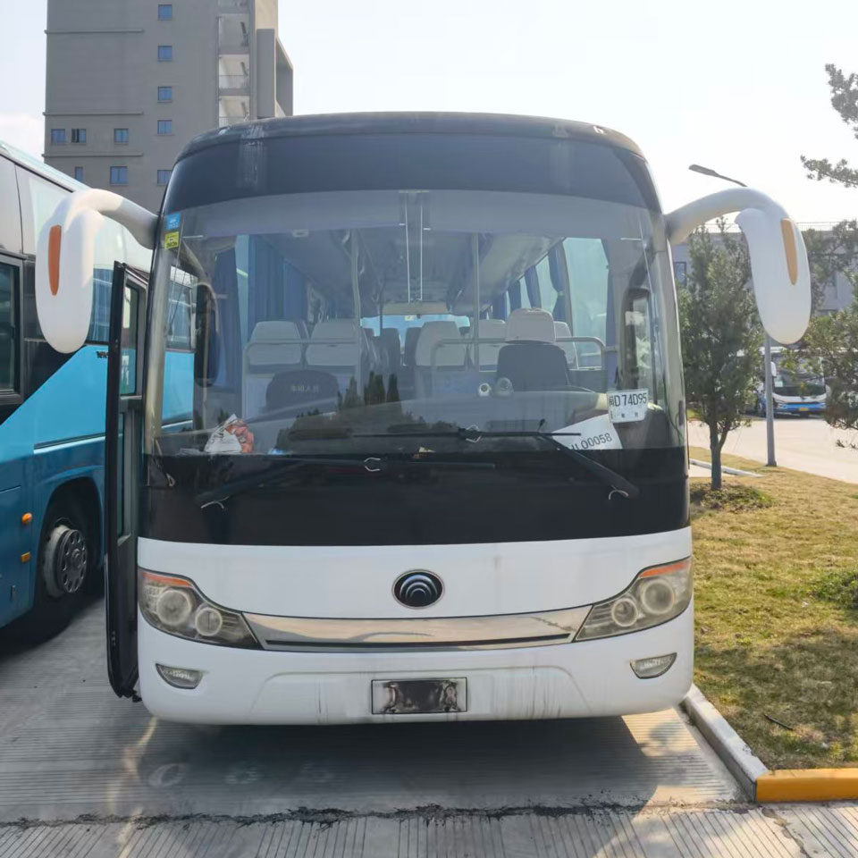 Yutong 65 Koltuk Dizel Kullanılmış Otobüs 1 Yutong 65 Koltuk Dizel Kullanılmış Otobüs 1